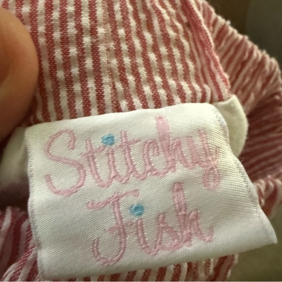 2 Pairs of Red and White Elastic Waist Shorts - Picture 4 of 5